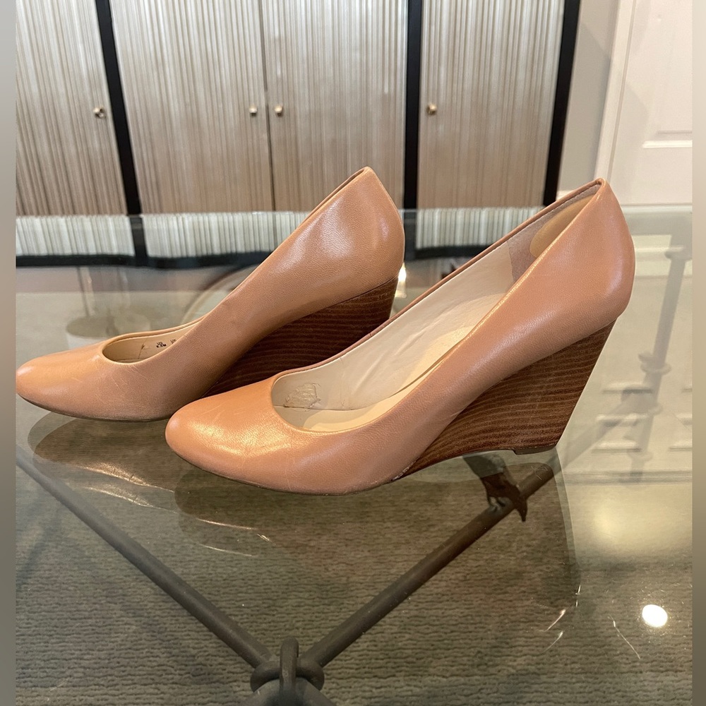 Franco Sarto Camel Wedge Heels Size 8.5